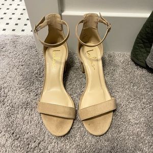 Lulu Block Heels Nude